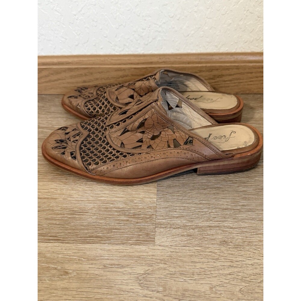 Free People Paramount Leather Cutout Slip On Mules Size 40 Fall Causal
